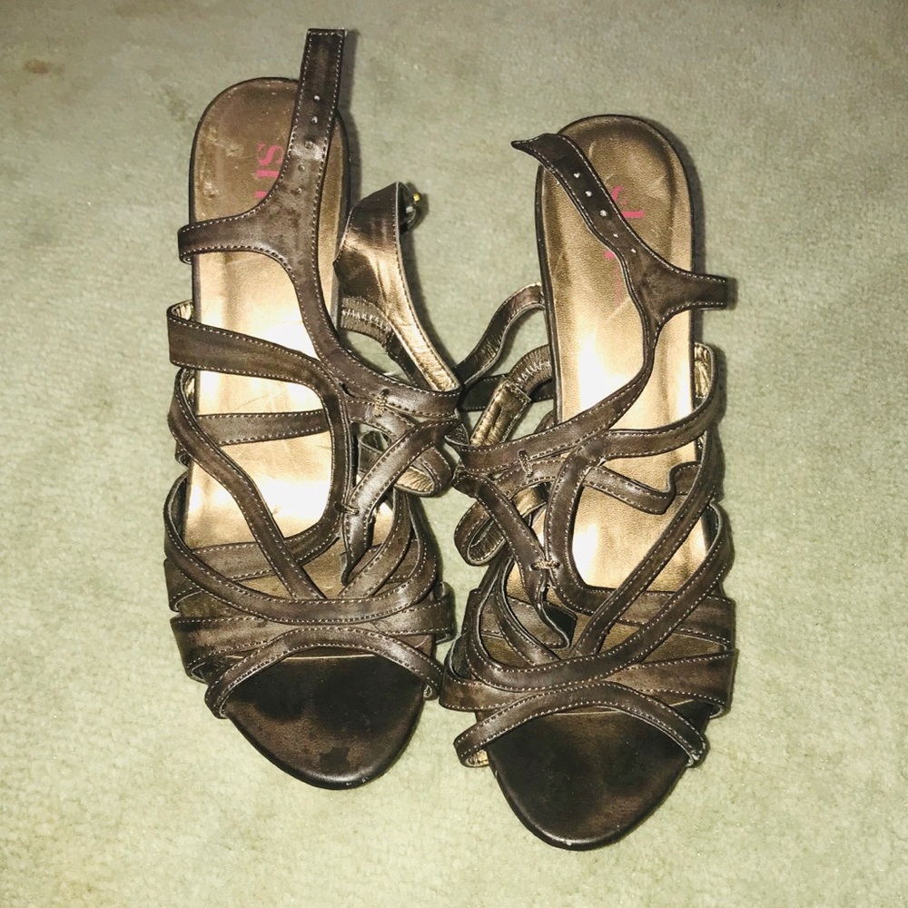 Brown heels